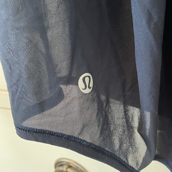 LULULEMON navy mesh back detail tank top - Picture 4 of 4